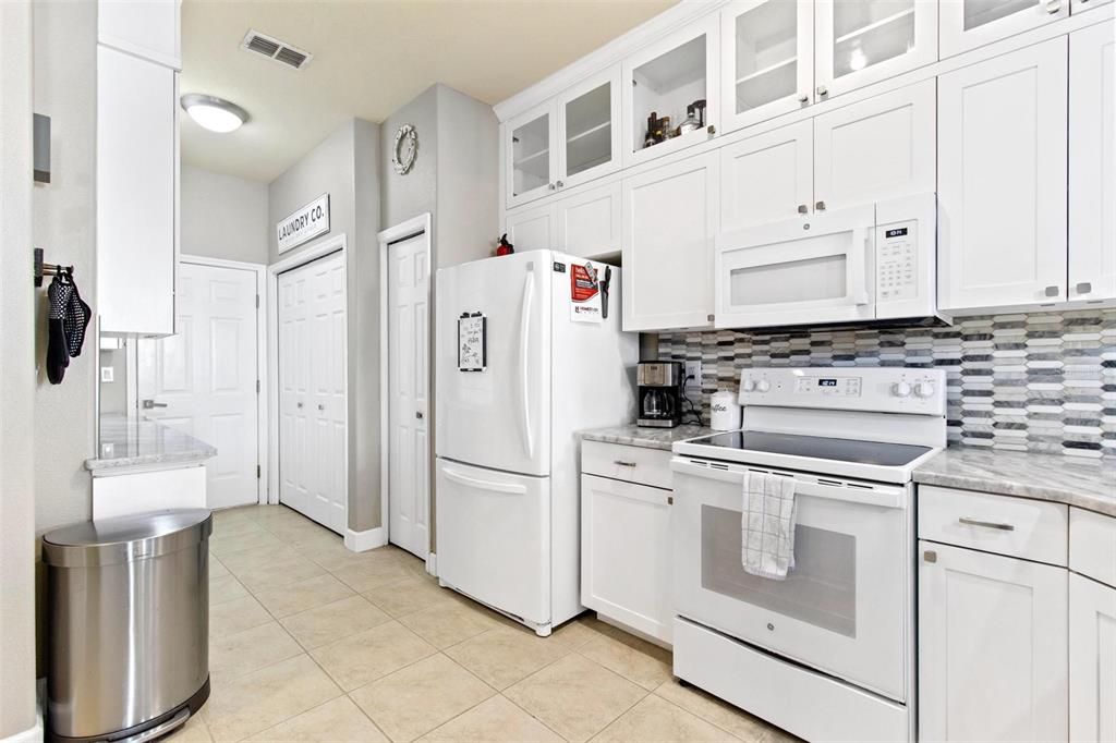 Active With Contract: $399,000 (3 beds, 2 baths, 1700 Square Feet)