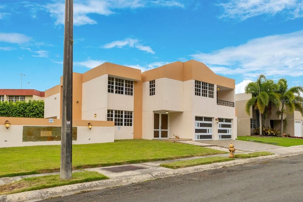 Vendido Recientemente: $495,000 (7 camas, 4 baños, 4156 Pies cuadrados)