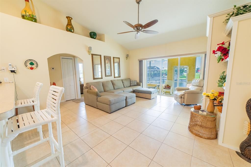 For Sale: $498,900 (3 beds, 2 baths, 1330 Square Feet)