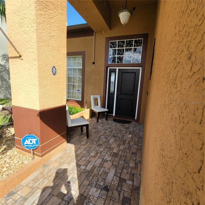 For Rent: $3,500 (4 beds, 2 baths, 2272 Square Feet)