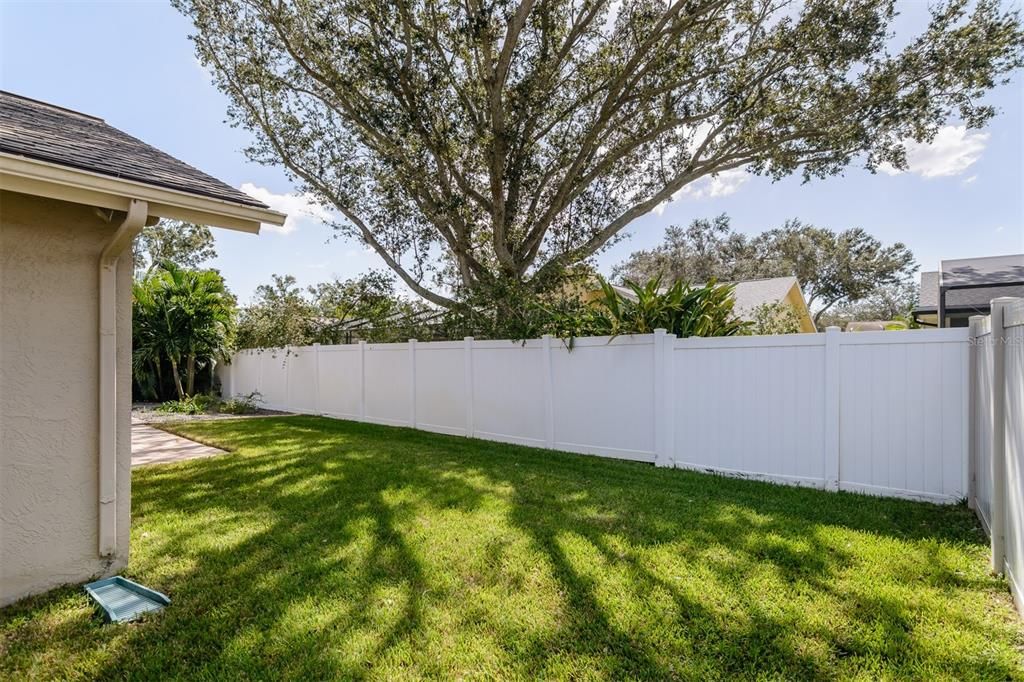 Active With Contract: $755,000 (4 beds, 3 baths, 2481 Square Feet)