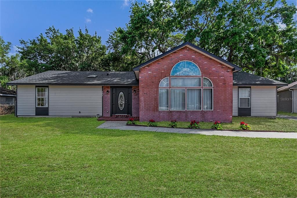 For Sale: $439,000 (3 beds, 2 baths, 2128 Square Feet)