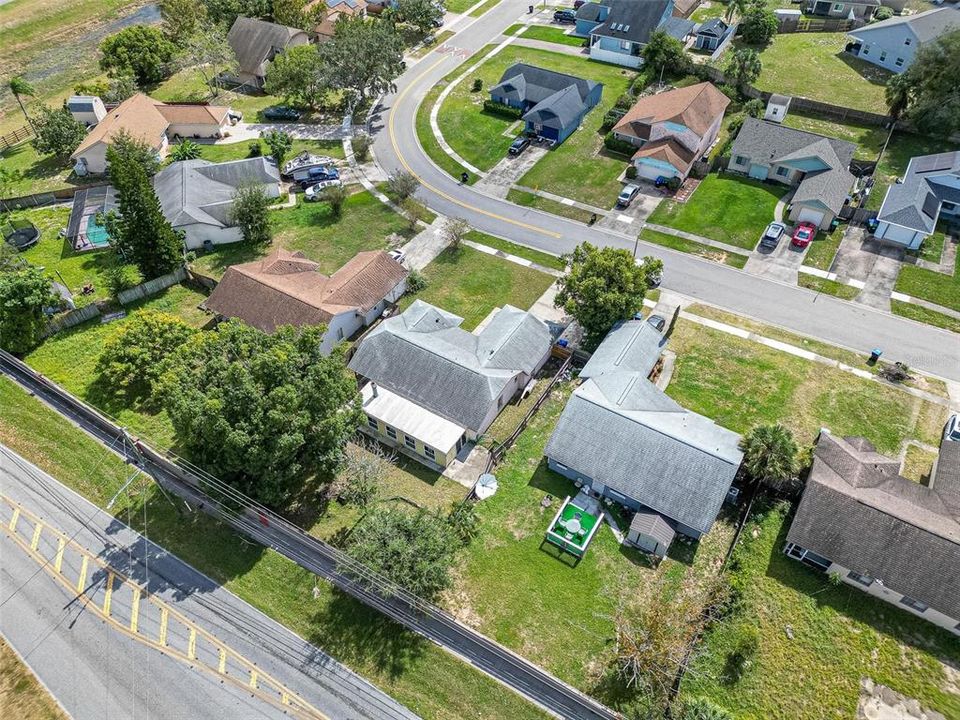 For Sale: $285,000 (3 beds, 2 baths, 1234 Square Feet)