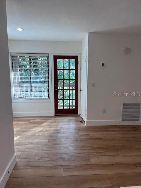 For Rent: $3,000 (2 beds, 2 baths, 1227 Square Feet)