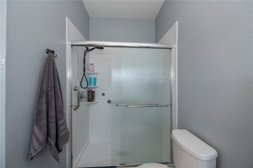 Spacious shower in en suite