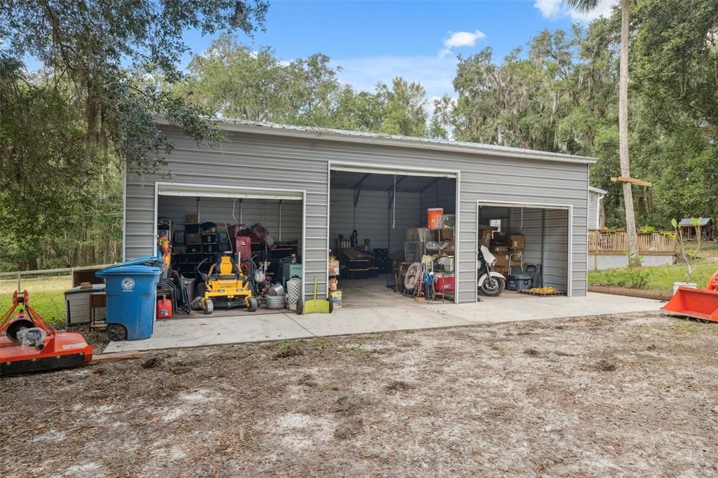 DETACHED GARAGE