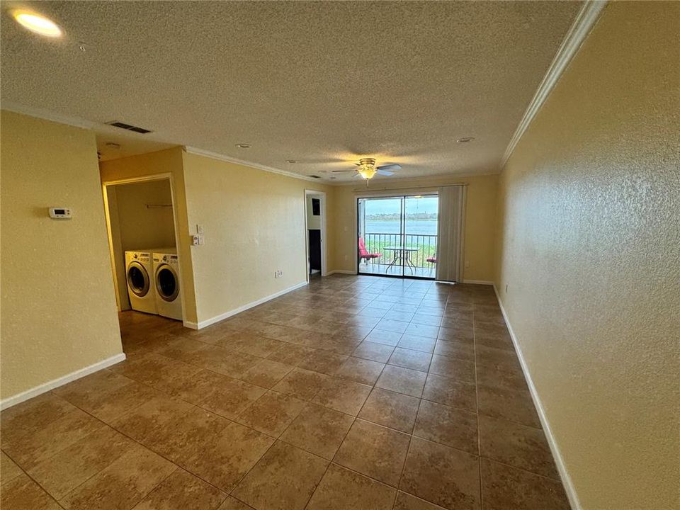 For Rent: $2,300 (2 beds, 2 baths, 1018 Square Feet)