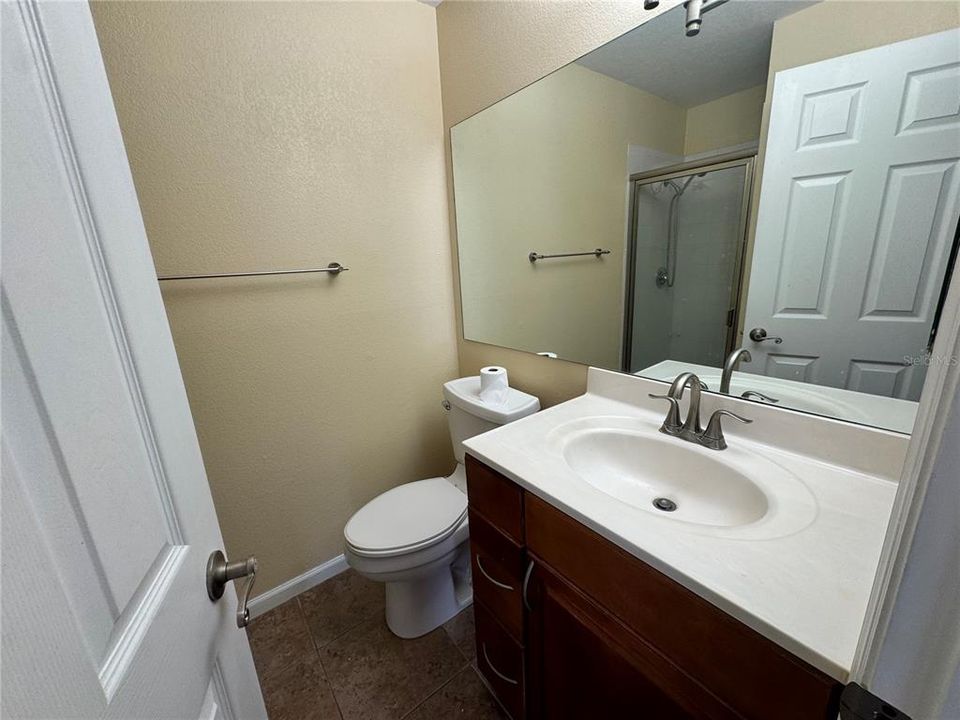 For Rent: $2,300 (2 beds, 2 baths, 1018 Square Feet)