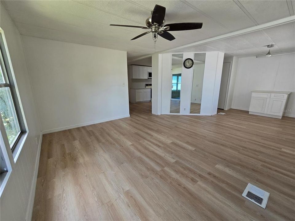 Cabinet in dining room can be removed optional