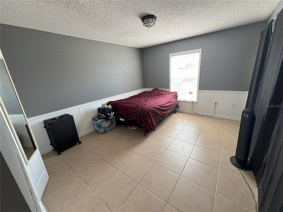 For Sale: $334,900 (3 beds, 2 baths, 2236 Square Feet)