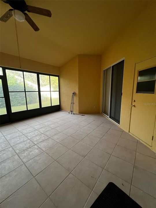 En Venta: $600,000 (4 camas, 3 baños, 2500 Pies cuadrados)