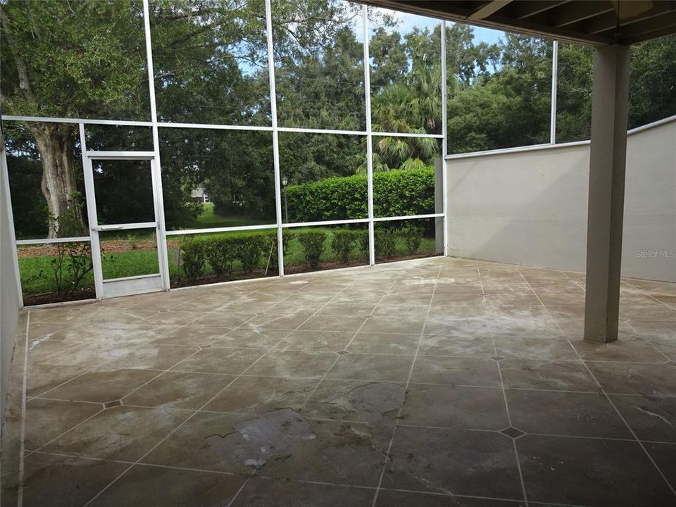 Large screened patio