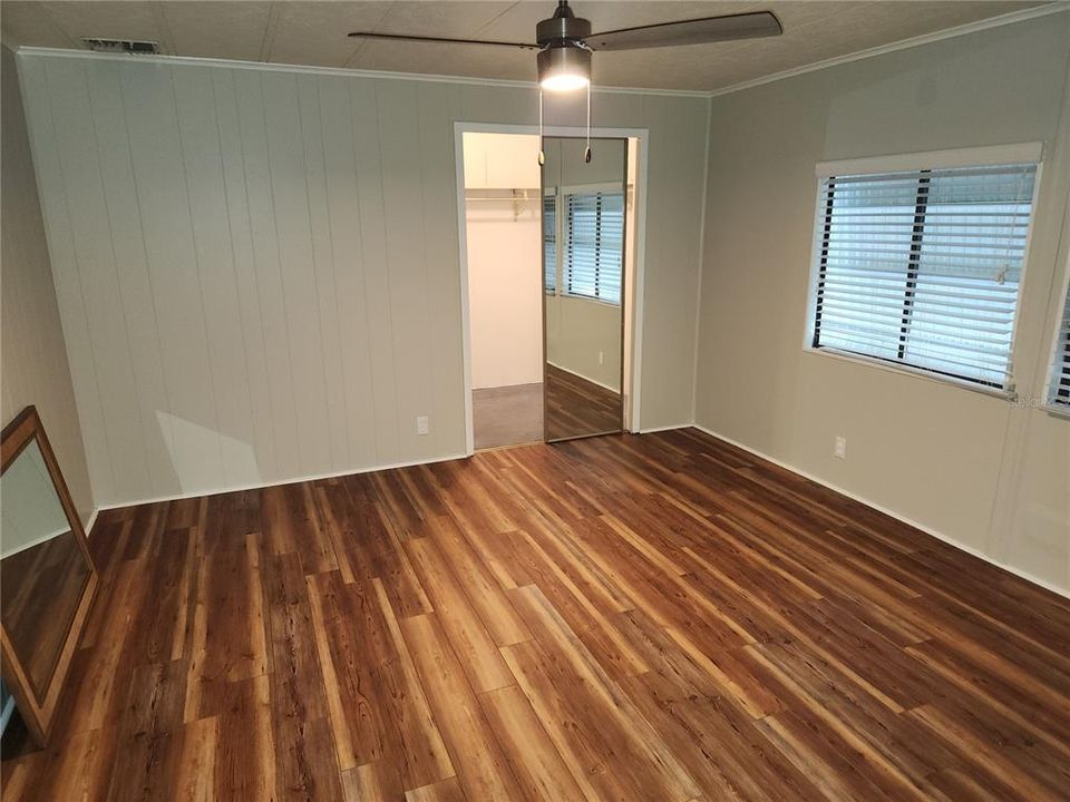 For Sale: $175,000 (2 beds, 2 baths, 1000 Square Feet)