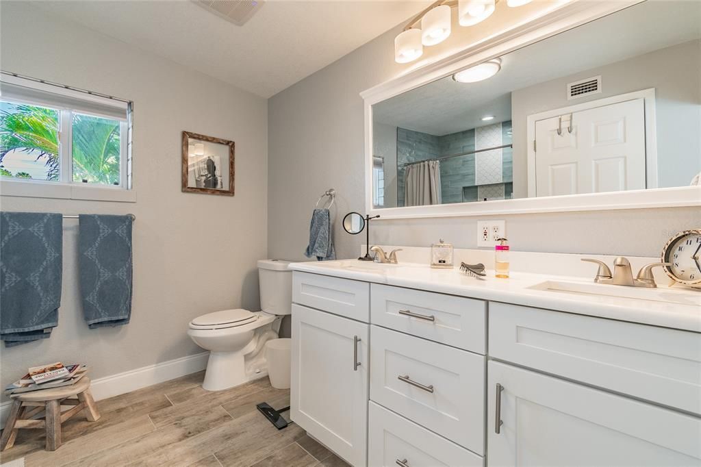 Pre-Storm Master Bath