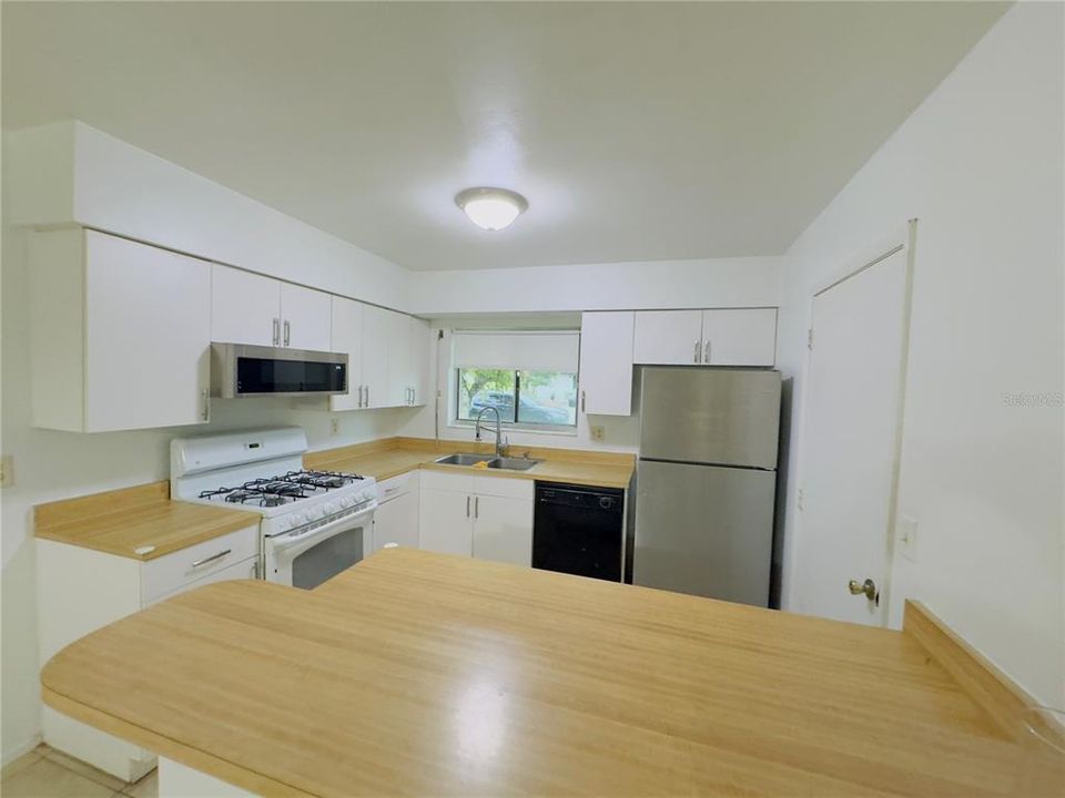 For Sale: $386,540 (3 beds, 2 baths, 1540 Square Feet)