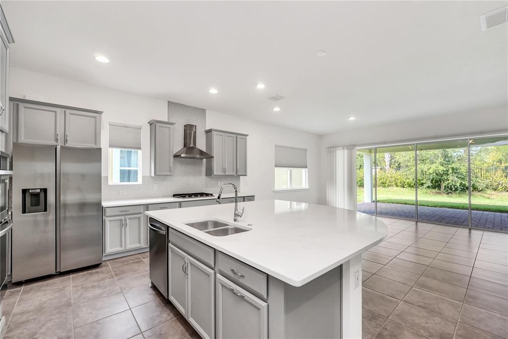 Kitchen Breakfast Island