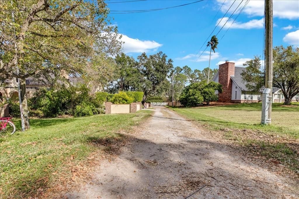 For Sale: $530,000 (3 beds, 2 baths, 1575 Square Feet)