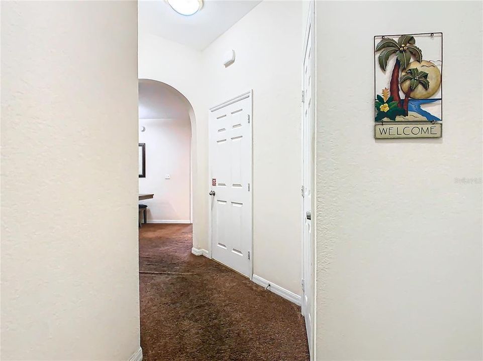 For Sale: $230,000 (2 beds, 2 baths, 1445 Square Feet)