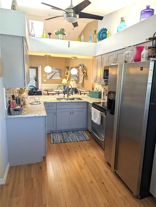 For Rent: $4,000 (2 beds, 2 baths, 1136 Square Feet)