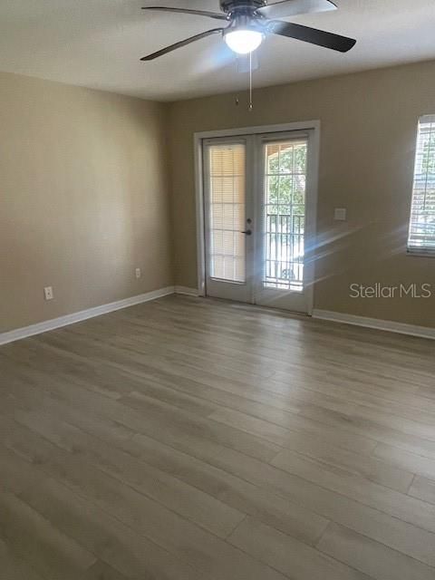 For Rent: $2,450 (3 beds, 2 baths, 1570 Square Feet)