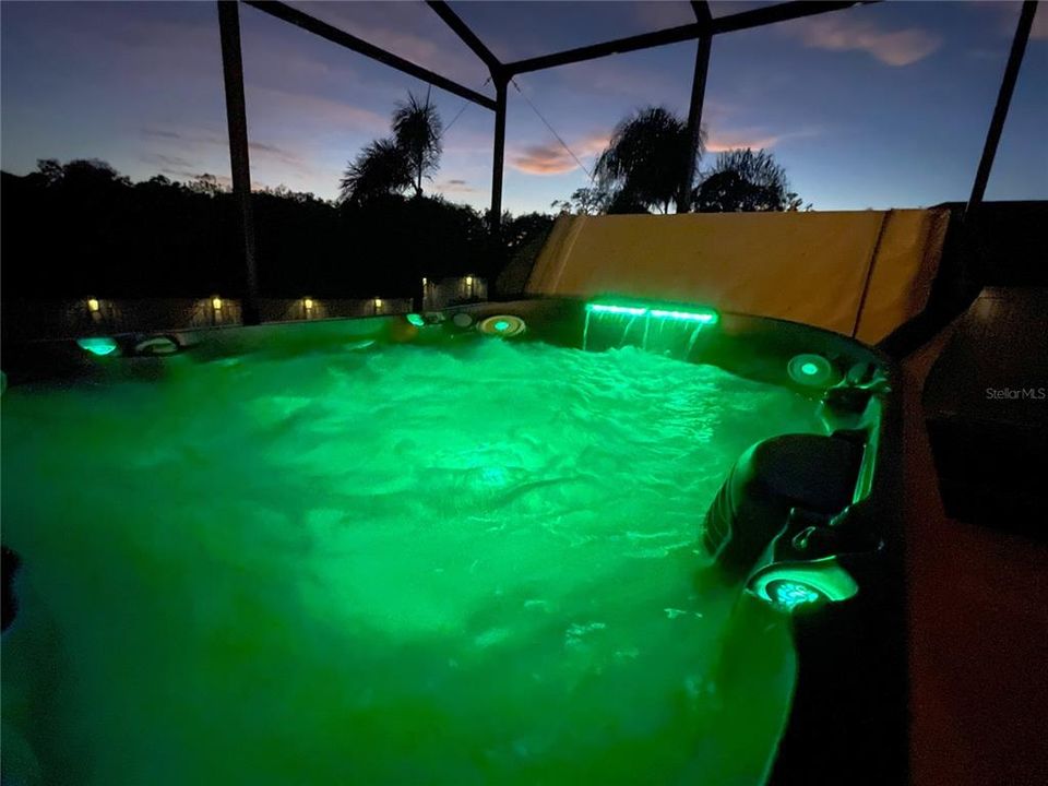 Color-changing settings on hot tub