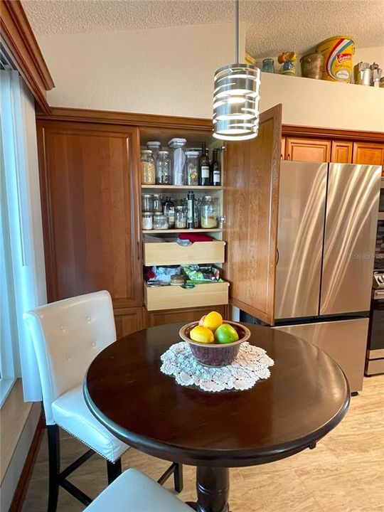 Pantry with pull-out shelves