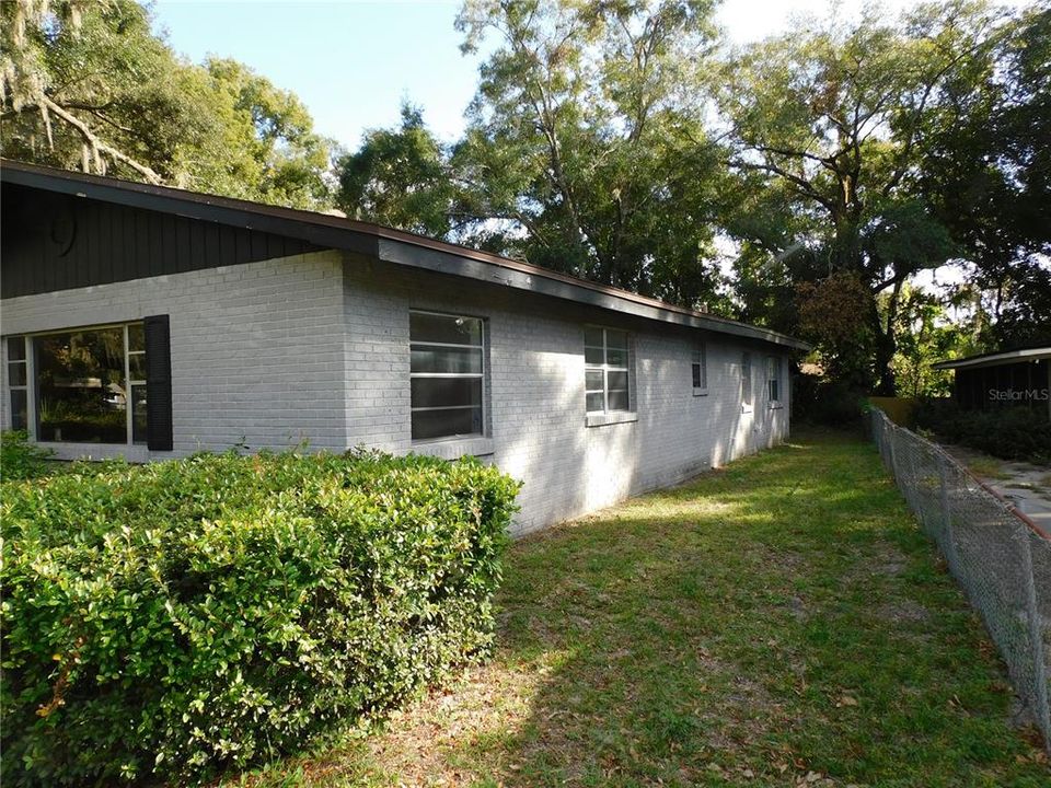 For Sale: $250,000 (3 beds, 1 baths, 1480 Square Feet)