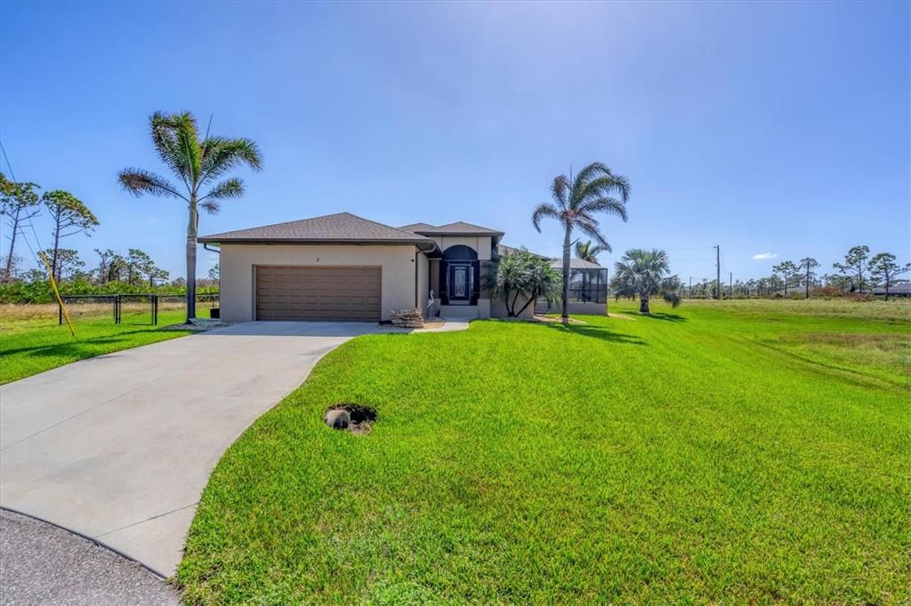 For Sale: $625,000 (3 beds, 2 baths, 1703 Square Feet)