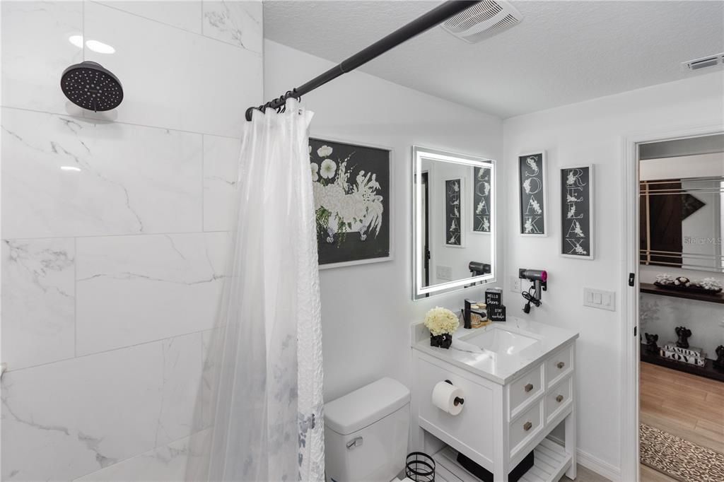 2nd bathroom