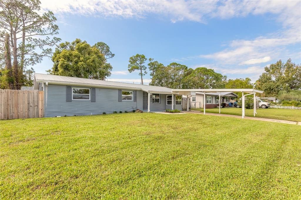 For Sale: $299,000 (3 beds, 2 baths, 1164 Square Feet)