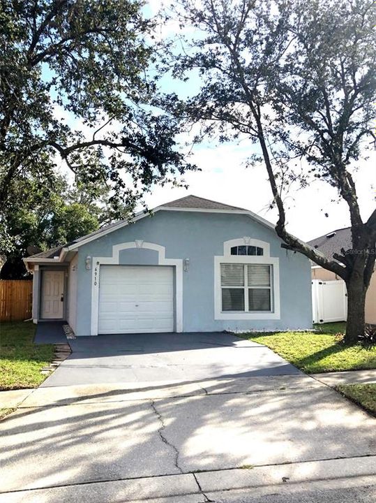 For Sale: $369,000 (3 beds, 2 baths, 1178 Square Feet)