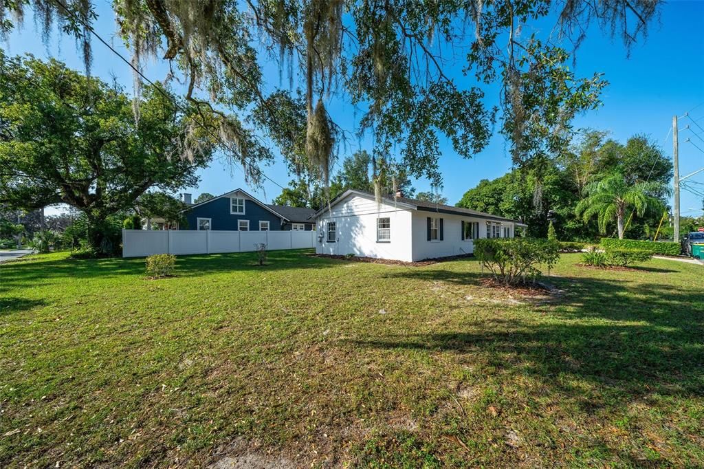 For Sale: $310,000 (3 beds, 2 baths, 1540 Square Feet)