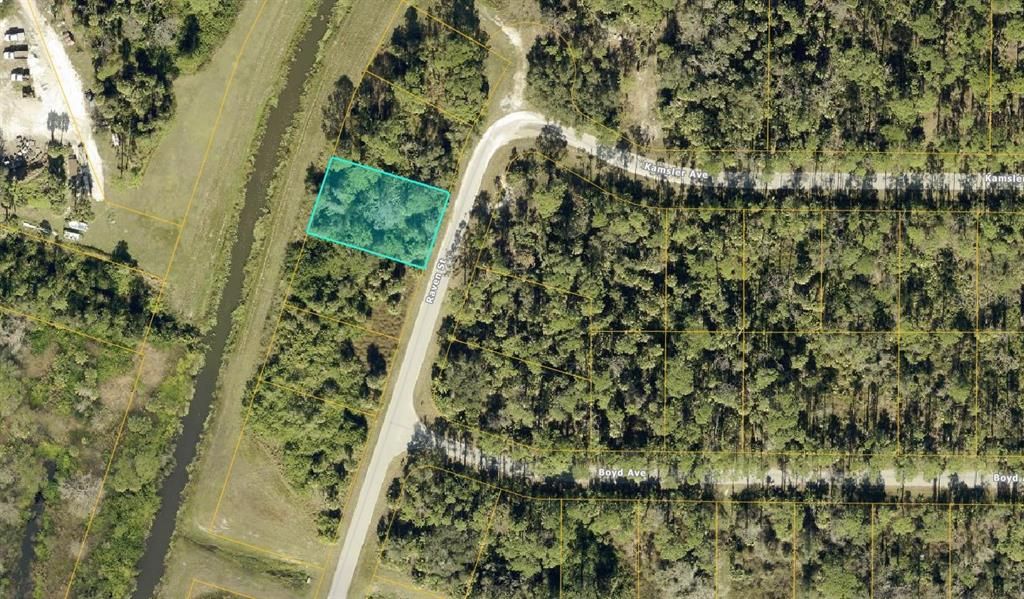 На продажу: $15,500 (0.23 acres)