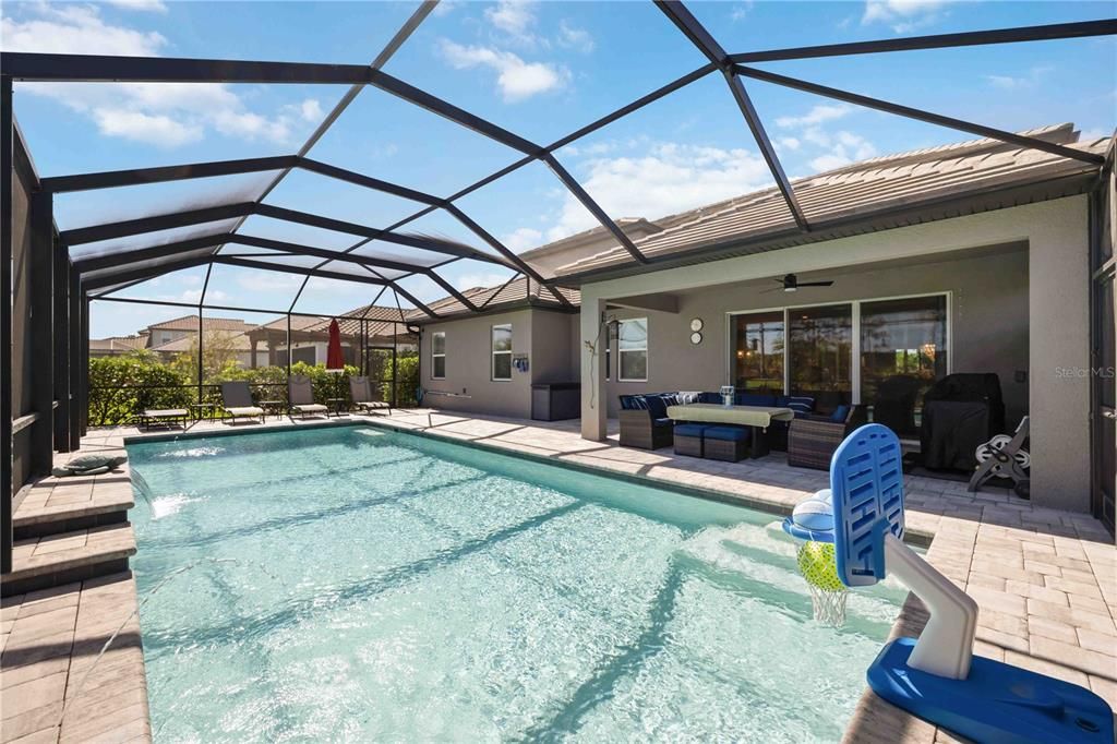 Screen Enclosed Lanai Pool