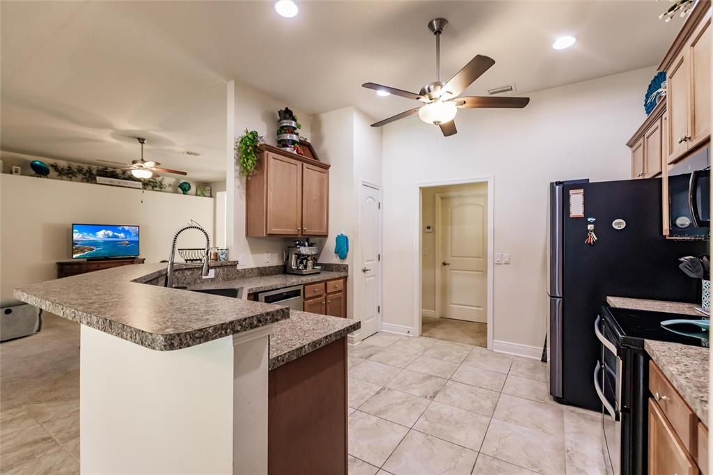 For Sale: $499,000 (4 beds, 3 baths, 2275 Square Feet)