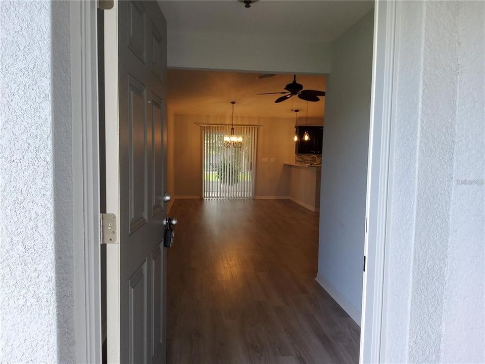 For Rent: $2,200 (3 beds, 2 baths, 1336 Square Feet)