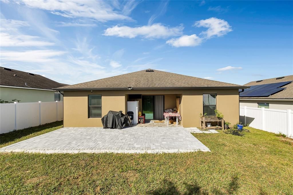 For Sale: $279,990 (3 beds, 2 baths, 1383 Square Feet)