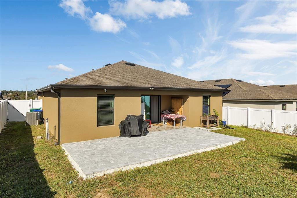 For Sale: $279,990 (3 beds, 2 baths, 1383 Square Feet)