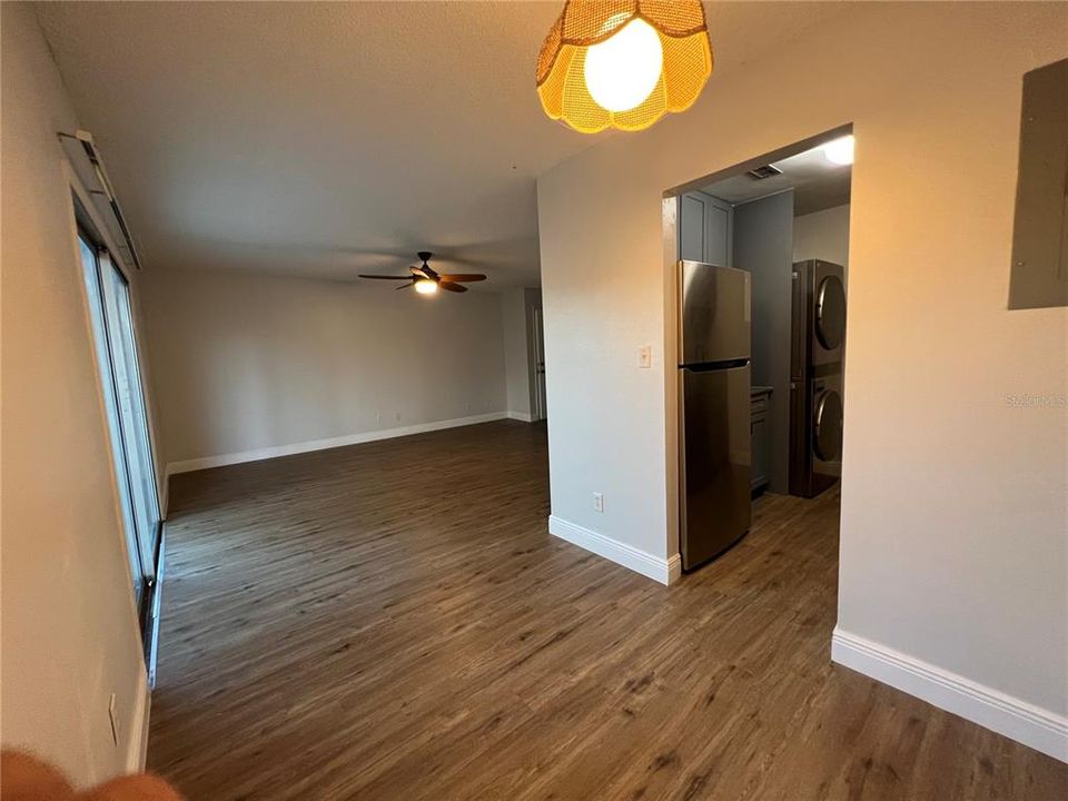 For Sale: $139,000 (1 beds, 1 baths, 803 Square Feet)