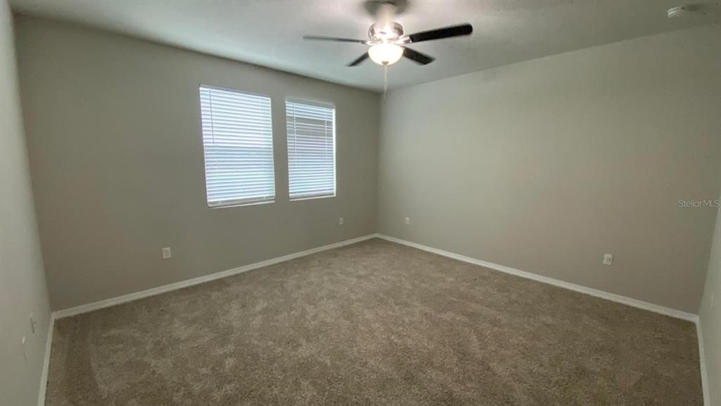 For Rent: $2,400 (3 beds, 2 baths, 1784 Square Feet)