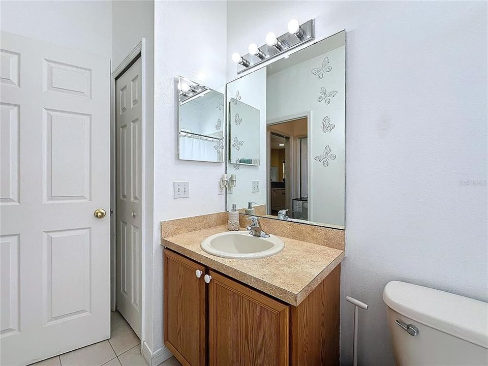 2nd bathroom