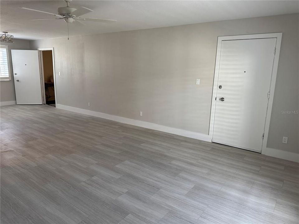 For Rent: $2,575 (2 beds, 2 baths, 1026 Square Feet)