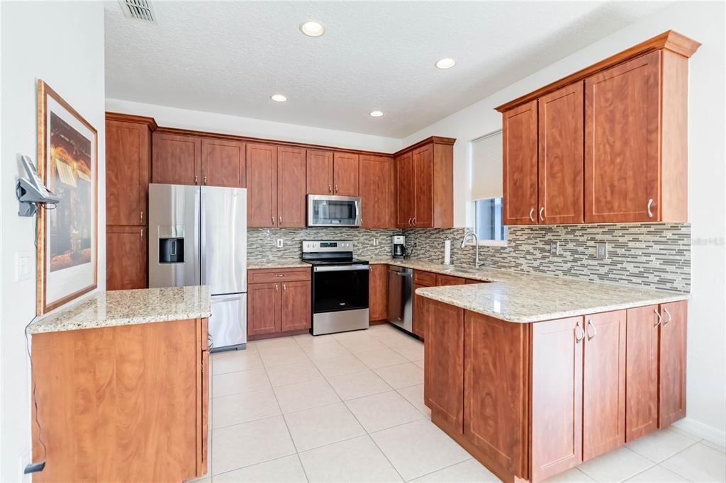 For Sale: $429,900 (3 beds, 2 baths, 1498 Square Feet)