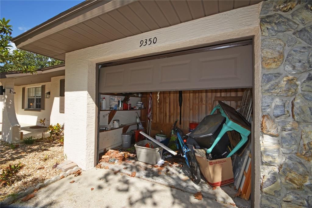 For Sale: $285,000 (3 beds, 2 baths, 1460 Square Feet)