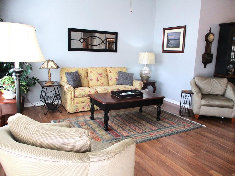 For Sale: $259,500 (2 beds, 2 baths, 1684 Square Feet)