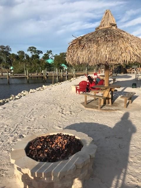 The Bayou District on the Gulf has great restaurants and views of the Gulf.