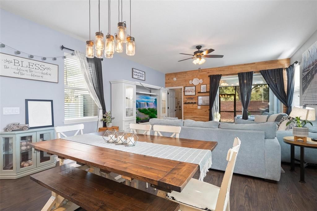 Kitchen/Dining Room