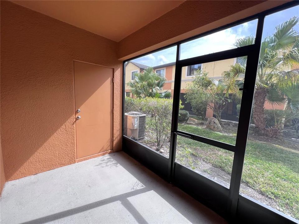 For Rent: $1,800 (2 beds, 2 baths, 1144 Square Feet)