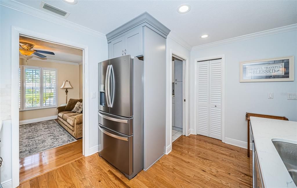 Stainless appliances and quartz counters