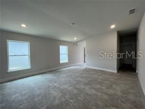 For Sale: $304,900 (3 beds, 2 baths, 1415 Square Feet)